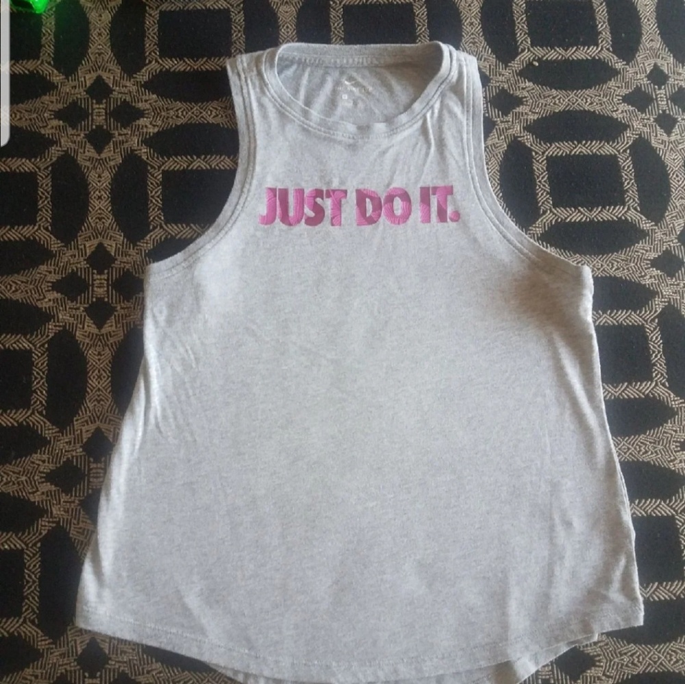 Nike workout tank sz small